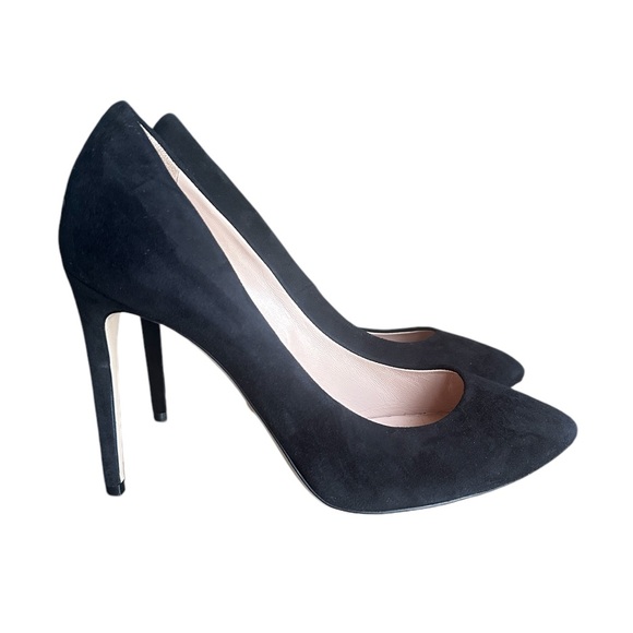 Gucci Black Heels with Vibrant Bow Accent - Picture 6 of 7